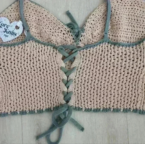 LOVE KNITS | Women's Tan/Green Crochet Tie-Up Spaghetti Strap Crop Top - Picture 4 of 4